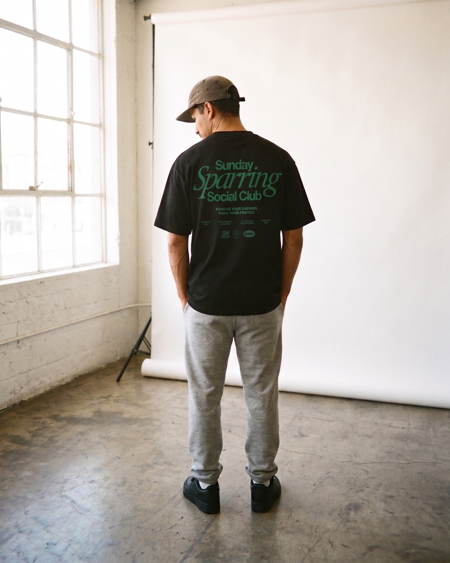 SUNDAY SPARRING CLUB (FADED BLACK)