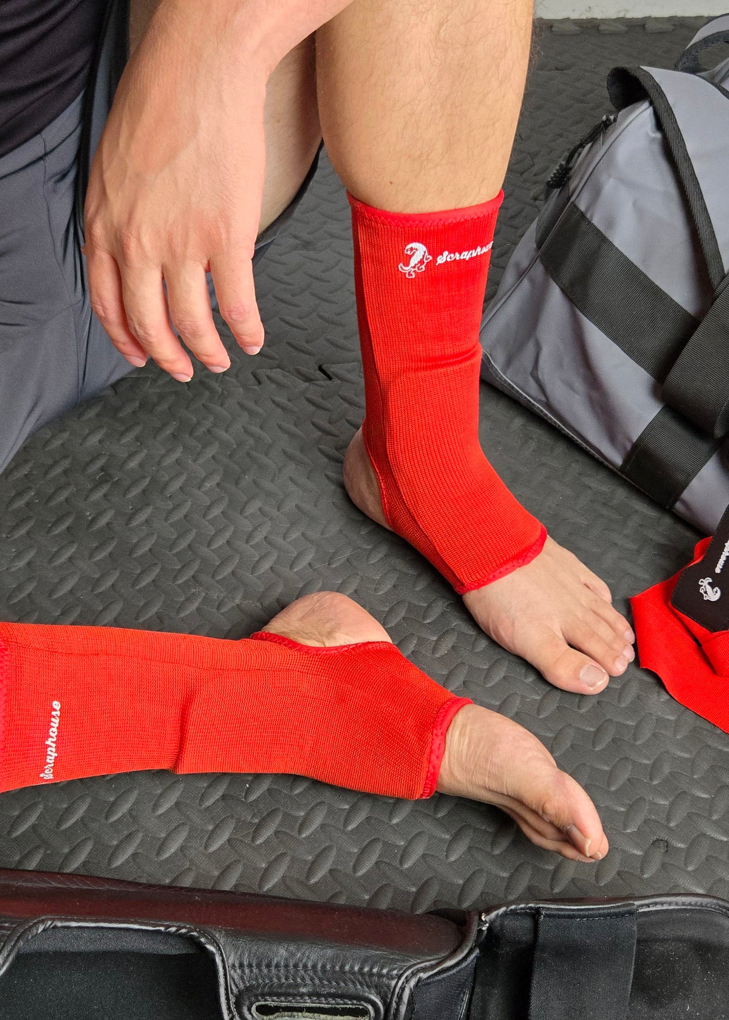 INSTEP GUARDS
